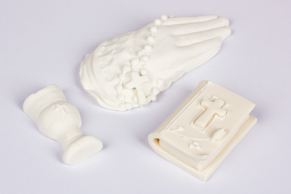 V20606 Communion cake kits